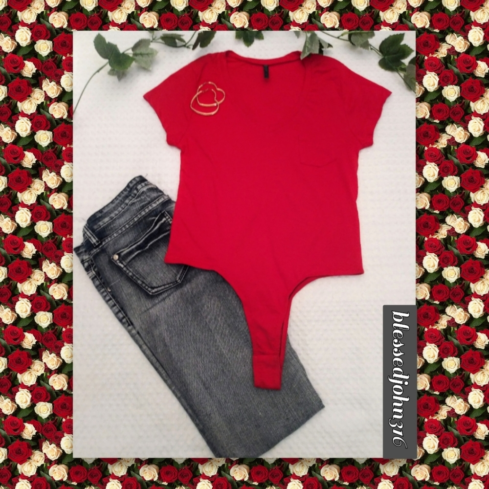 Splash Bodysuit V-neck NWT